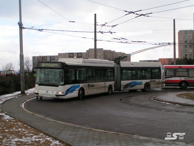 Kliknut�m okno zav�ete