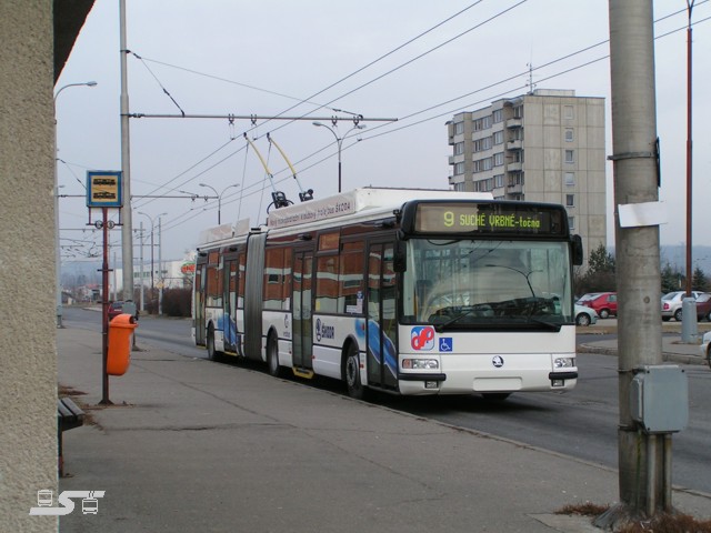 Kliknut�m okno zav�ete